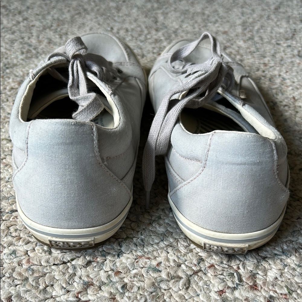 Taos Light Grey Lace-Up Sneakers Womens Size 9 - Picture 6 of 8
